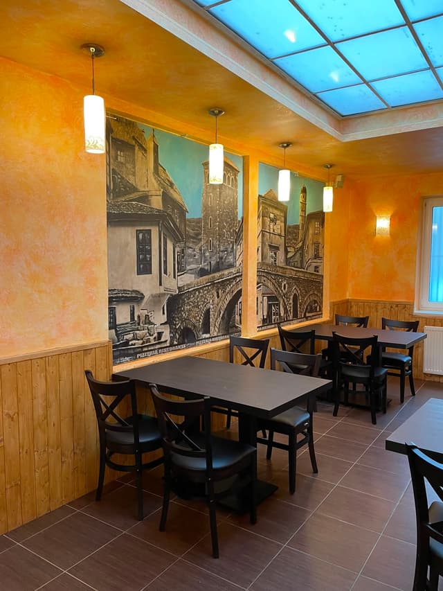 Pizzeria la Piazza Kamenice 110, 547 01 Náchod