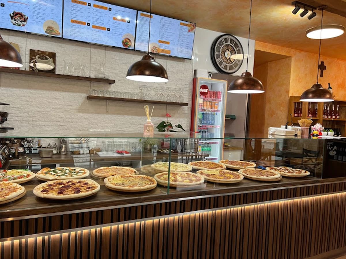 Úvodní obrázek podniku Pizza La Piazza